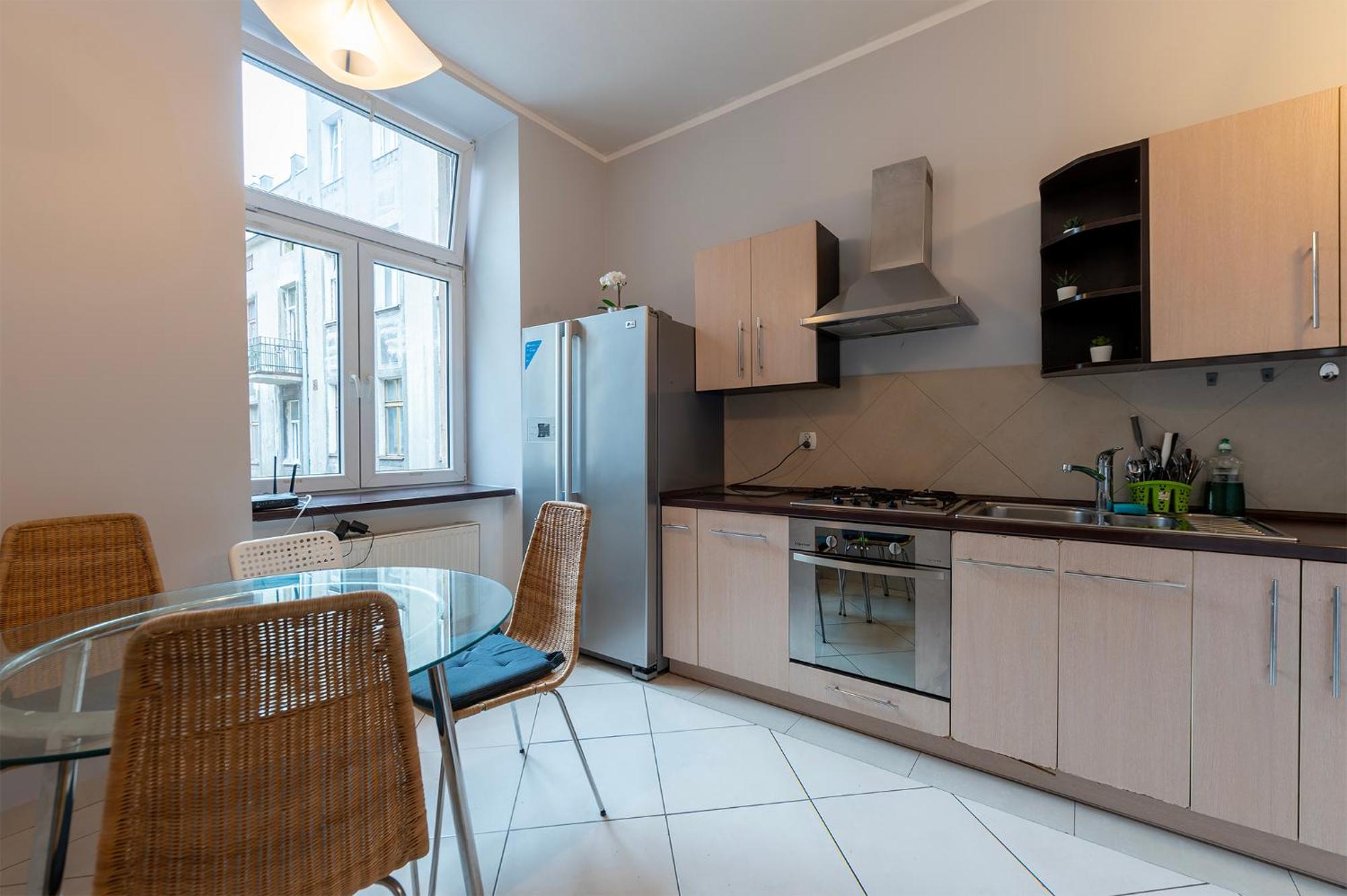 Essence Of Lodz-145M!Central-Secured-Comfy18Ppl!&Freeparking Exterior photo